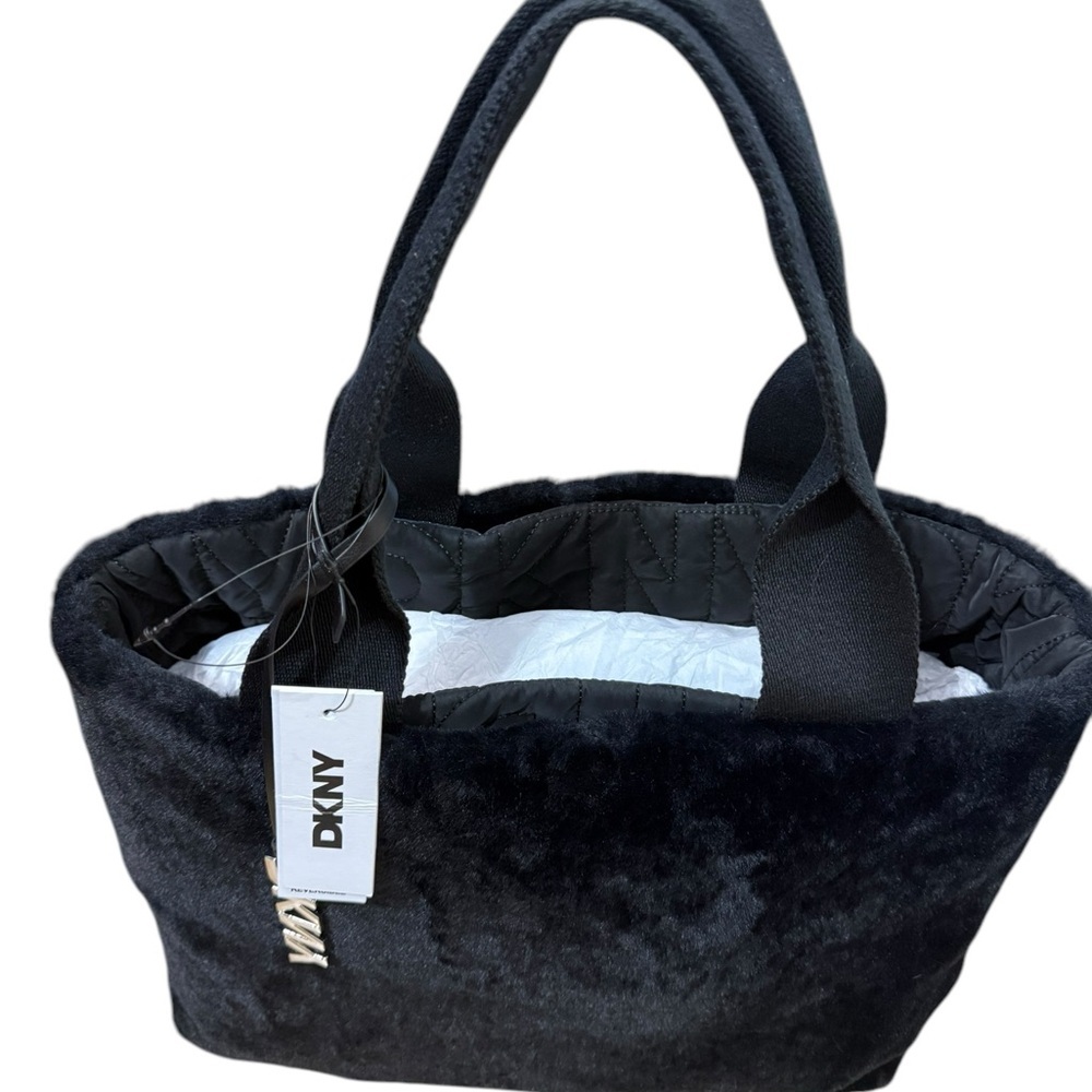 Reversible Faux Fur and Quilt design DKNY black Tote brand new NWT - Picture 12 of 16